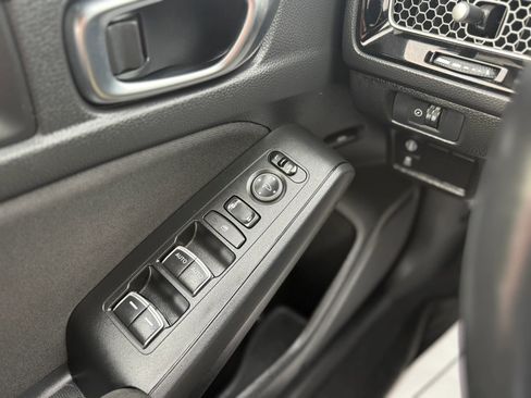 Used 2022 Honda Civic Sport image 22