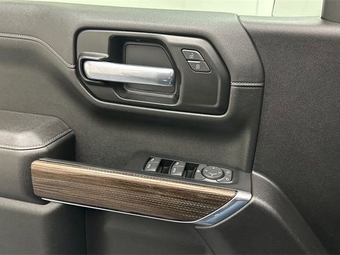 Used 2021 Chevrolet Silverado 1500 RST w/ Z71 Off-Road Package image 15