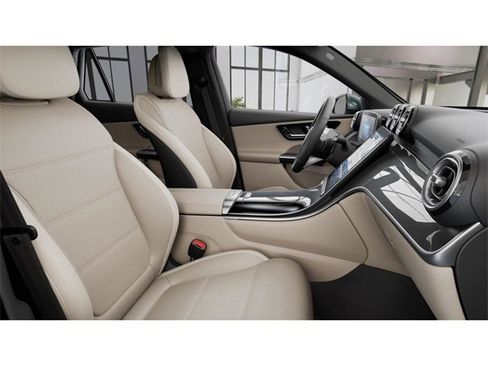 New 2026 Mercedes-Benz GLC 300 4MATIC image 4