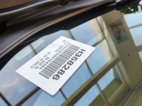 Certified 2024 Subaru Ascent Onyx Edition image 19