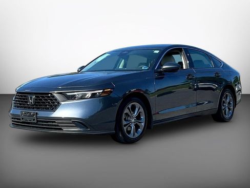 Used 2024 Honda Accord EX image 3