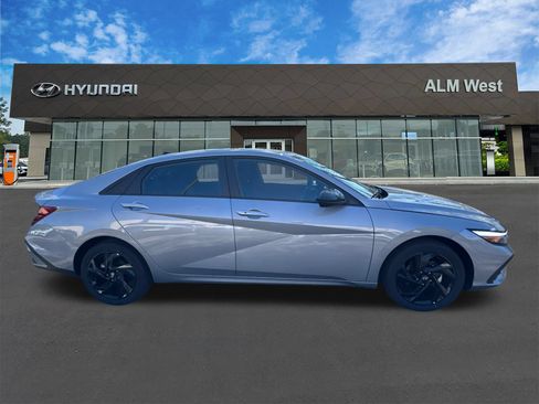 Certified 2026 Hyundai Elantra Sport FWD image 4