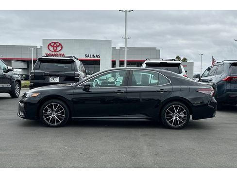 Used 2024 Toyota Camry SE w/ Blackout Package (TMS) FWD image 7