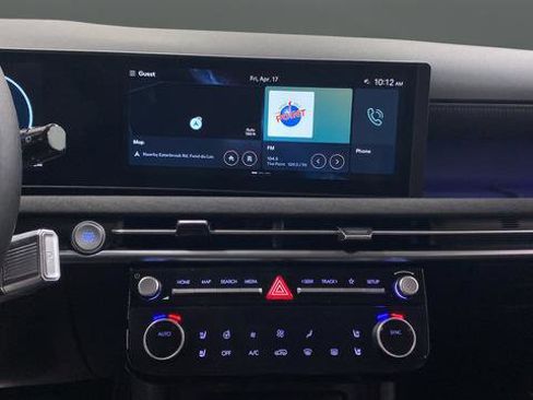 Used 2025 Hyundai Tucson Limited image 13