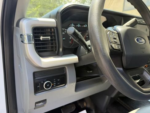 Used 2023 Ford F250 XL w/ Snow Plow Prep Package AWD/4WD image 24