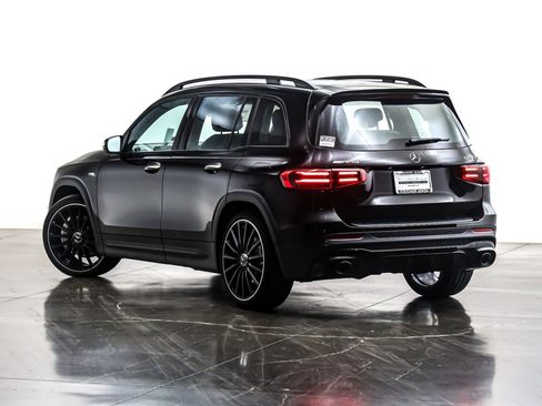 New 2026 Mercedes-Benz GLB 35 AMG 4MATIC image 12
