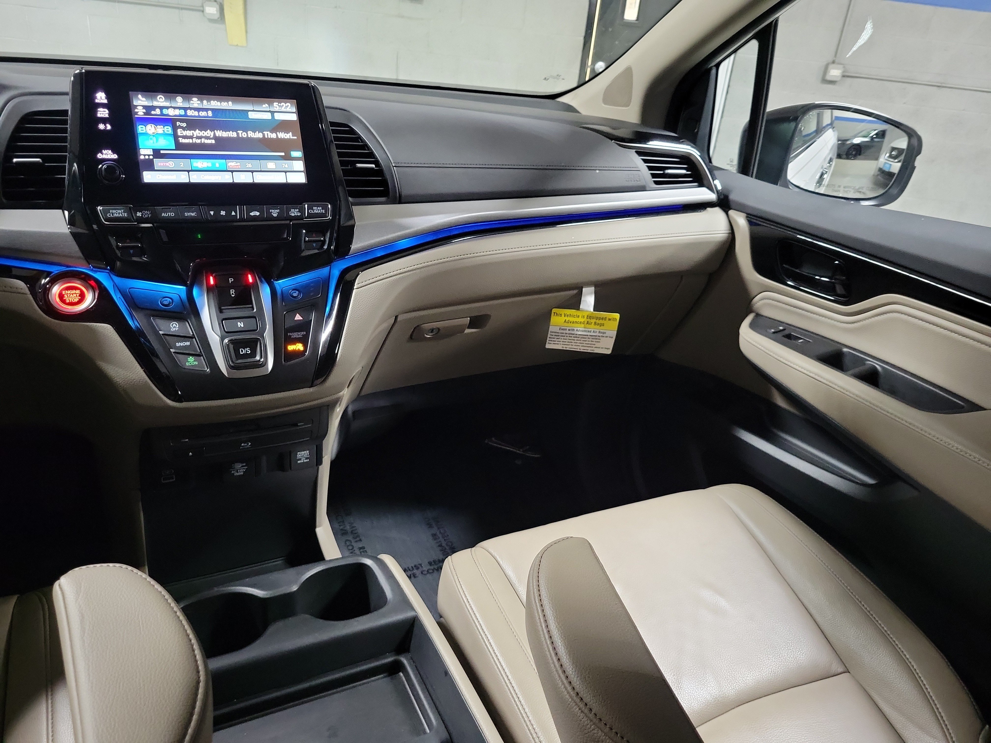 Certified 2024 Honda Odyssey Touring image 15