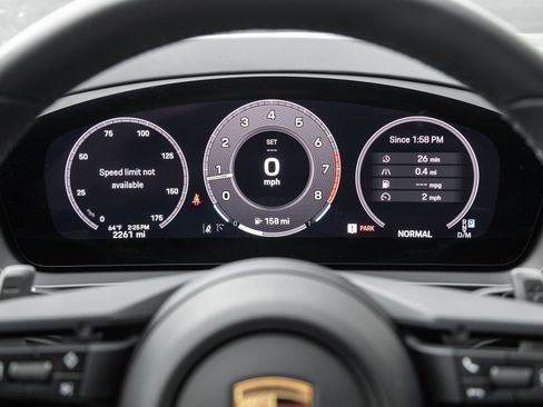 Certified 2025 Porsche Cayenne Coupe image 15