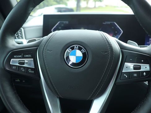 Used 2024 BMW X5 xDrive40i w/ Parking Assistance Package AWD/4WD image 28