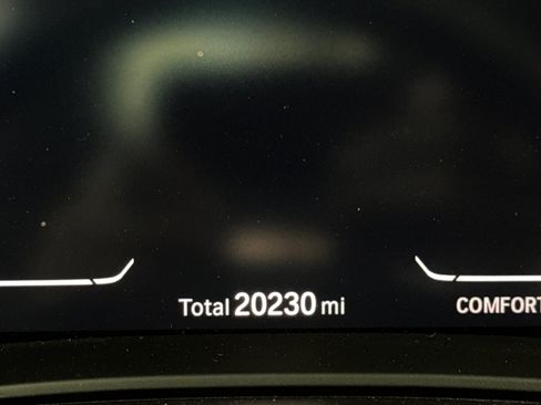 Used 2023 BMW 540i w/ M Sport Package RWD image 23