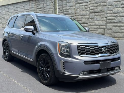 Used 2020 Kia Telluride SX w/ Towing Package FWD image 5