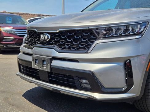 Used 2021 Kia Sorento EX FWD image 8