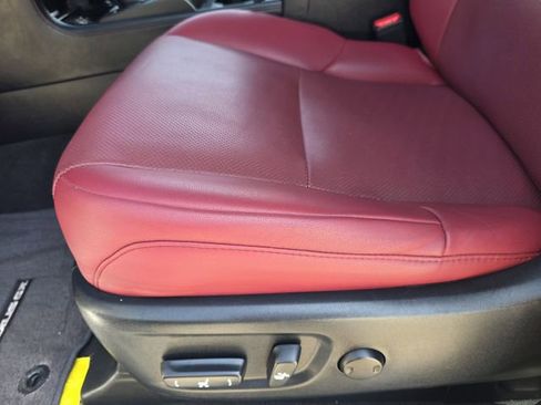 Used 2023 Lexus GX 460 Premium w/ Premium Plus Package image 18