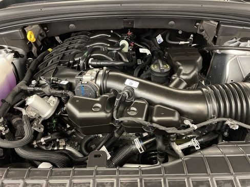 New 2025 Jeep Grand Cherokee Limited image 19