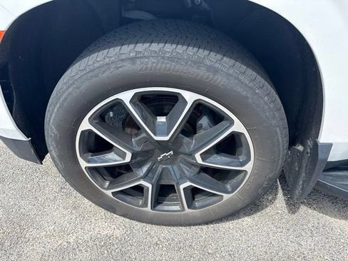Used 2023 Chevrolet Tahoe RST w/ Luxury Package AWD/4WD image 6