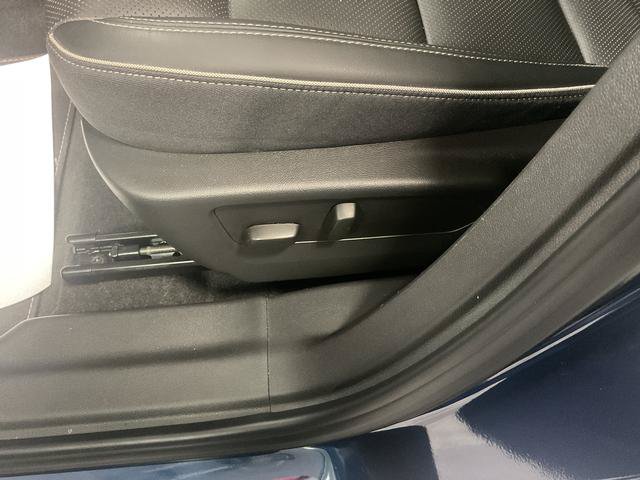 Used 2023 Buick Envision Essence FWD image 13