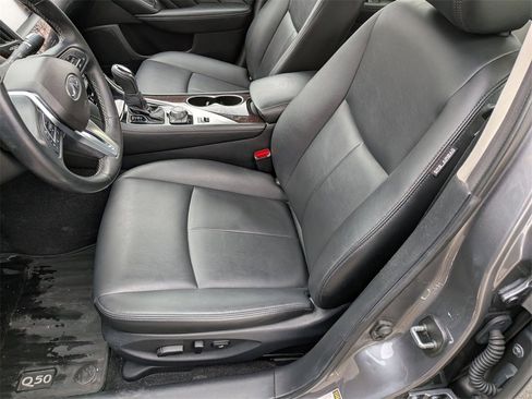 Used 2019 INFINITI Q50 Luxe w/ Essential Package (3.0T Luxe) image 22