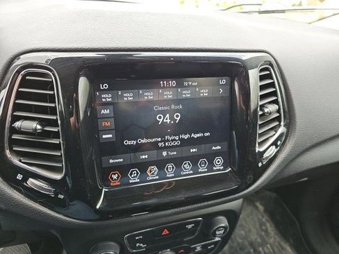 Used 2020 Jeep Compass Limited w/ Safety & Security Group image 19