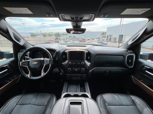 Used 2020 Chevrolet Silverado 2500 High Country w/ Z71 Off-Road Package AWD/4WD image 10