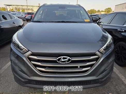 Used 2016 Hyundai Tucson SE w/ Option Group 02 FWD image 6