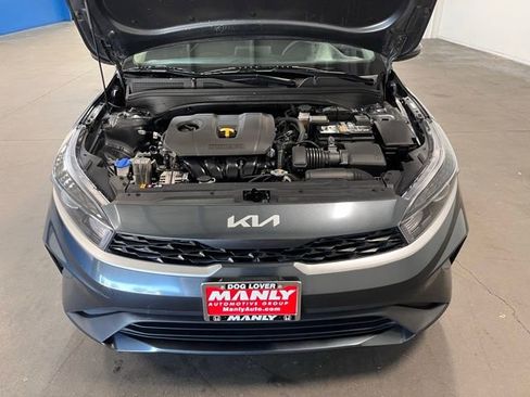 Used 2023 Kia Forte LXS image 9