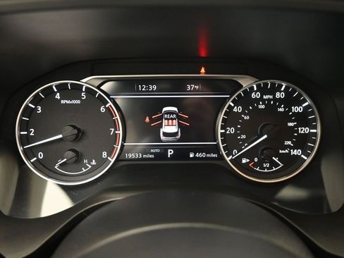 Used 2023 Nissan Rogue SL w/ SL Premium Package image 19