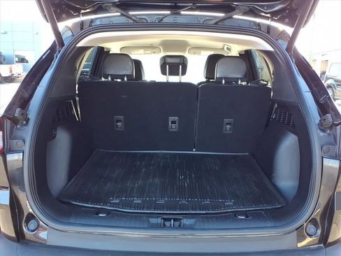 Certified 2023 Ford Escape Platinum w/ Class II Trailer Tow Package image 9