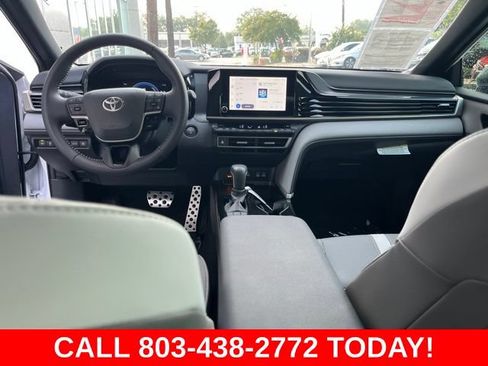 Used 2026 Toyota Camry SE FWD image 16