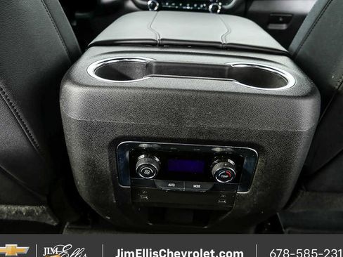 Certified 2025 Chevrolet Tahoe LT image 18