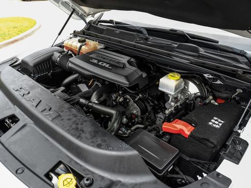 Used 2021 RAM 1500 Limited AWD/4WD image 57