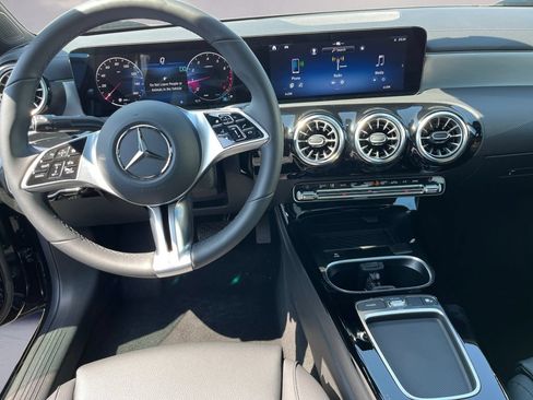 Certified 2026 Mercedes-Benz CLA 250 4MATIC image 9