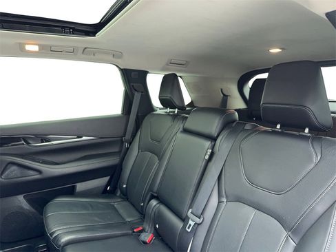 Used 2024 INFINITI QX60 Pure image 33