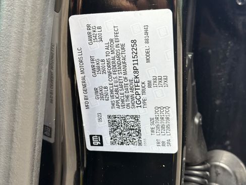 Used 2023 Chevrolet Colorado ZR2 w/ ZR2 Convenience Package III AWD/4WD image 28