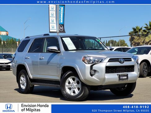Used 2022 Toyota 4Runner SR5 Premium image 1