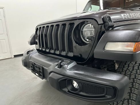 Used 2021 Jeep Wrangler Sport AWD/4WD image 23