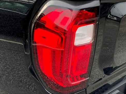 New 2025 GMC Canyon Elevation w/ Convenience Package image 14