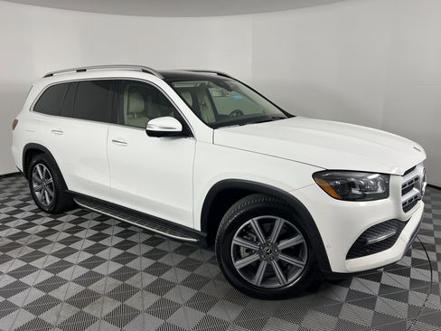 Used 2020 Mercedes-Benz GLS 450 4MATIC image 2