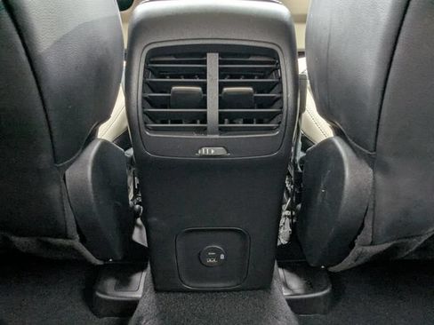 Used 2020 Ford Escape SE Sport FWD image 18