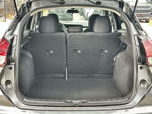 Used 2022 Nissan Kicks SV FWD image 16