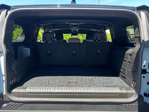 Used 2025 GMC Hummer EV 3X w/ LPO, Sport Package AWD/4WD image 46