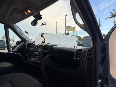 Used 2021 RAM ProMaster 3500 FWD image 17
