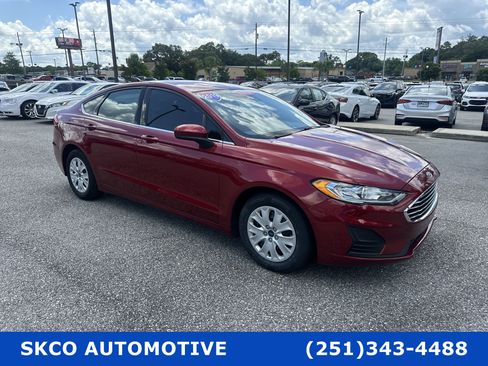 Used 2019 Ford Fusion S image 7