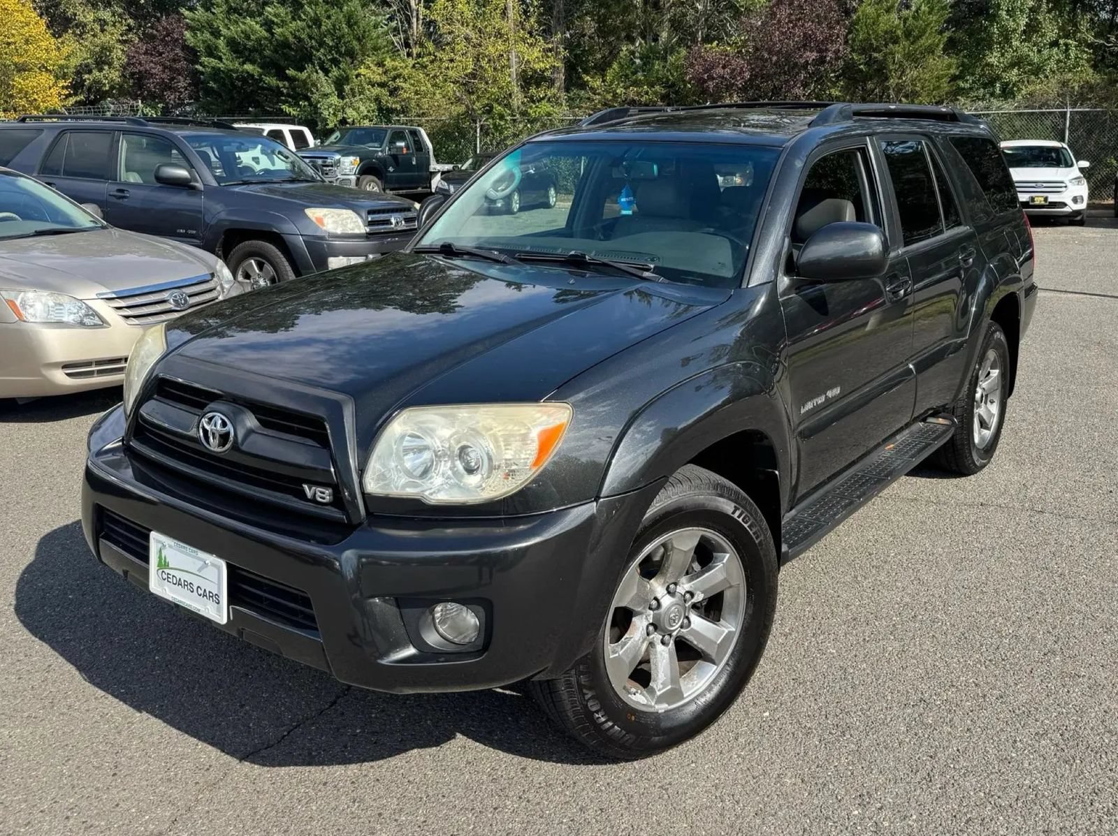 Used 2007 Toyota 4Runner Limited AWD/4WD image 2