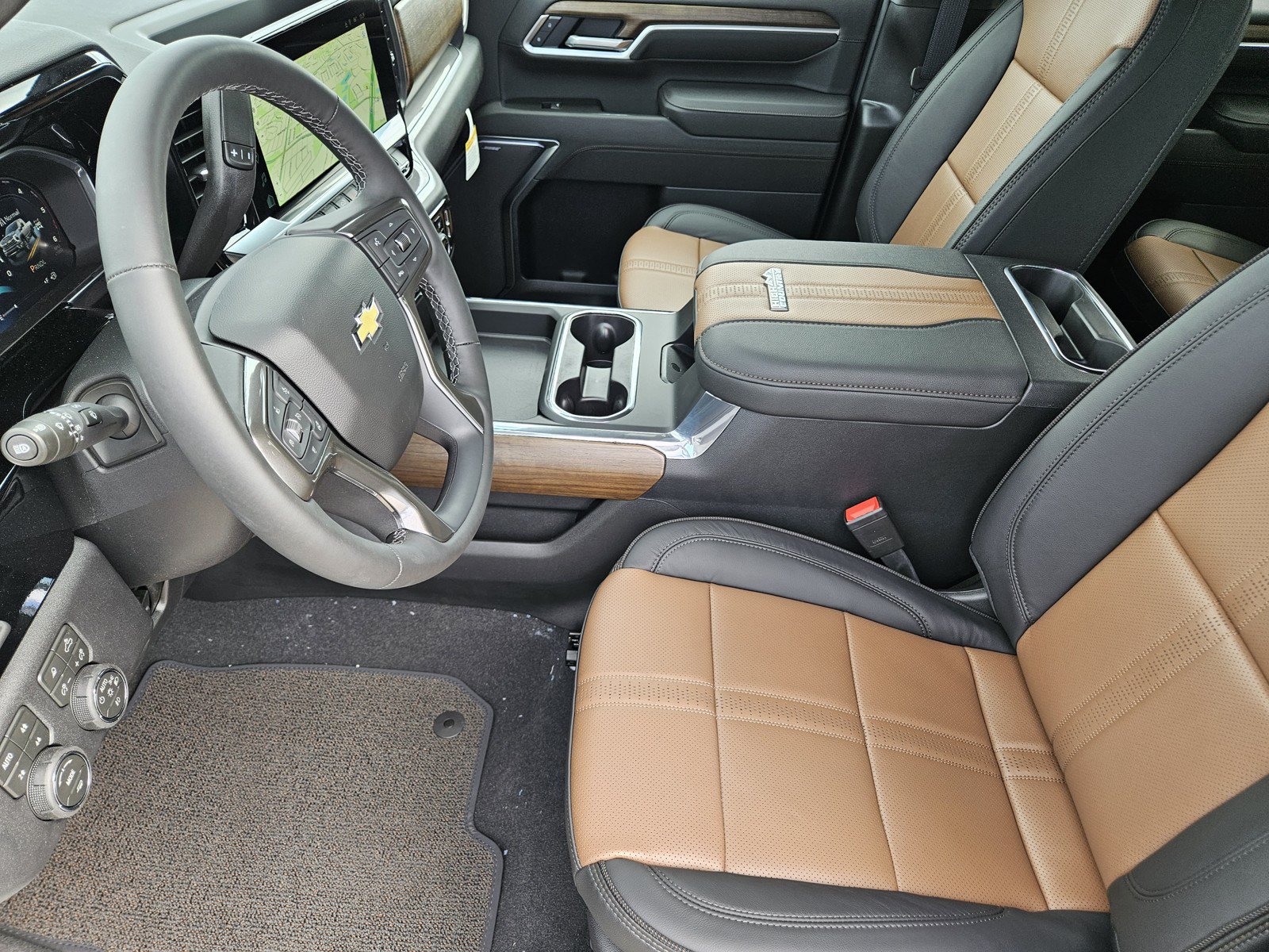 New 2026 Chevrolet Silverado 2500 High Country w/ High Country Premium Package AWD/4WD image 9