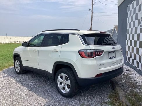 Used 2019 Jeep Compass Latitude w/ Cold Weather Group image 6
