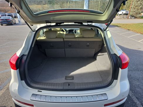 Used 2015 INFINITI QX50 Journey w/ Premium Package image 5