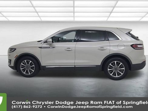 Used 2019 Lincoln Nautilus Select w/ Cargo Utility Package image 9