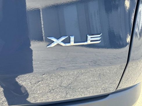 Used 2024 Toyota Grand Highlander XLE image 6