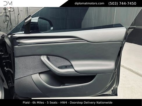 Used 2025 Tesla Model S Plaid AWD/4WD image 24