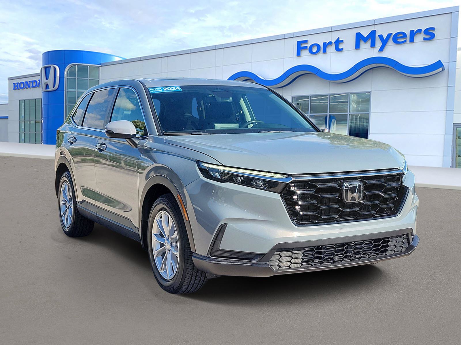 Used 2024 Honda CR-V EX image 1